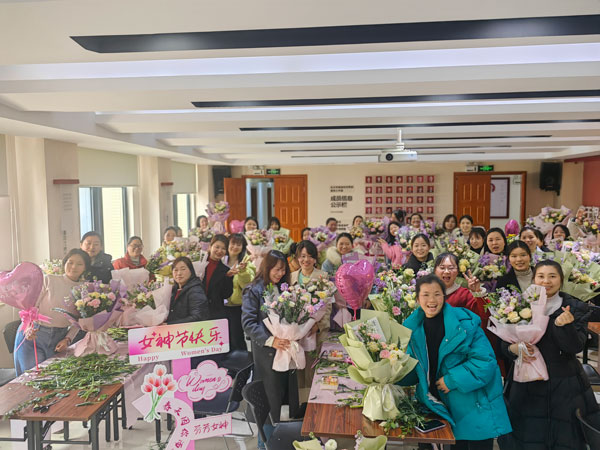 2025欧宝手机平台防雷女神节插花沙龙